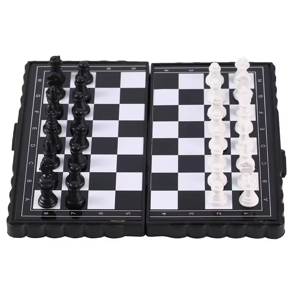 Outdoor Games For Kids - Set di Scacchi Magnetico Mini Portatile,