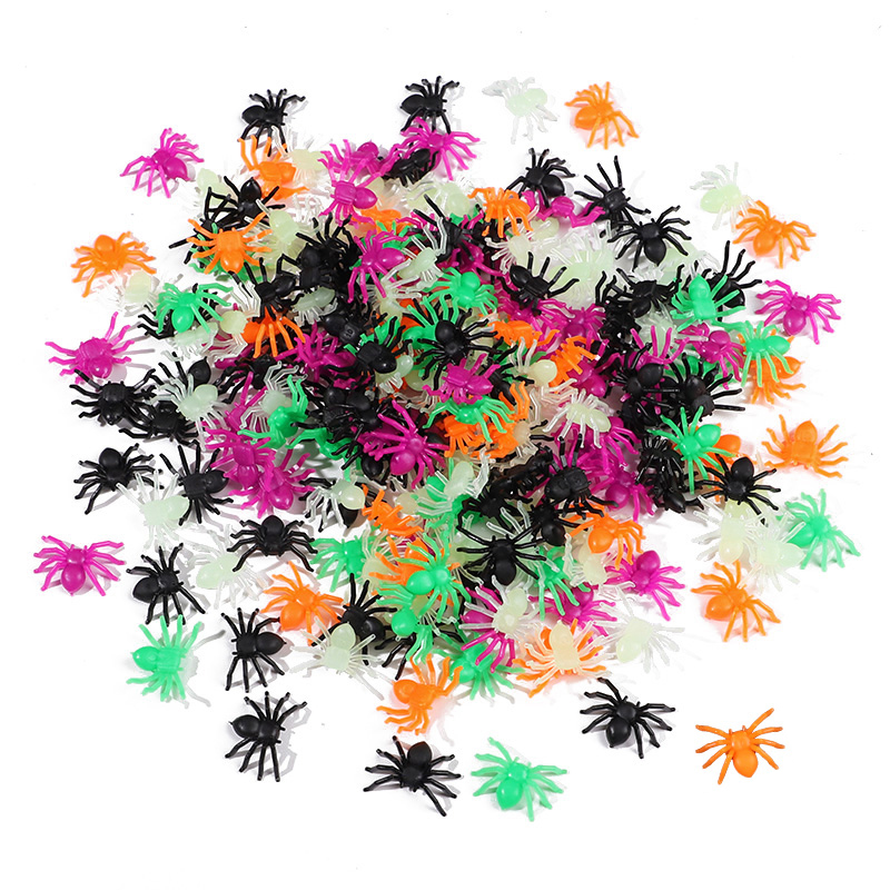 Outdoor Kids In An Indoor World - 50-200 pezzi mini ragni di Halloween