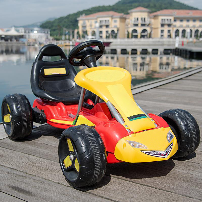 Go-kart elettrico a pedali, ve - Go Kart Pedal Kids recensione e prezzo