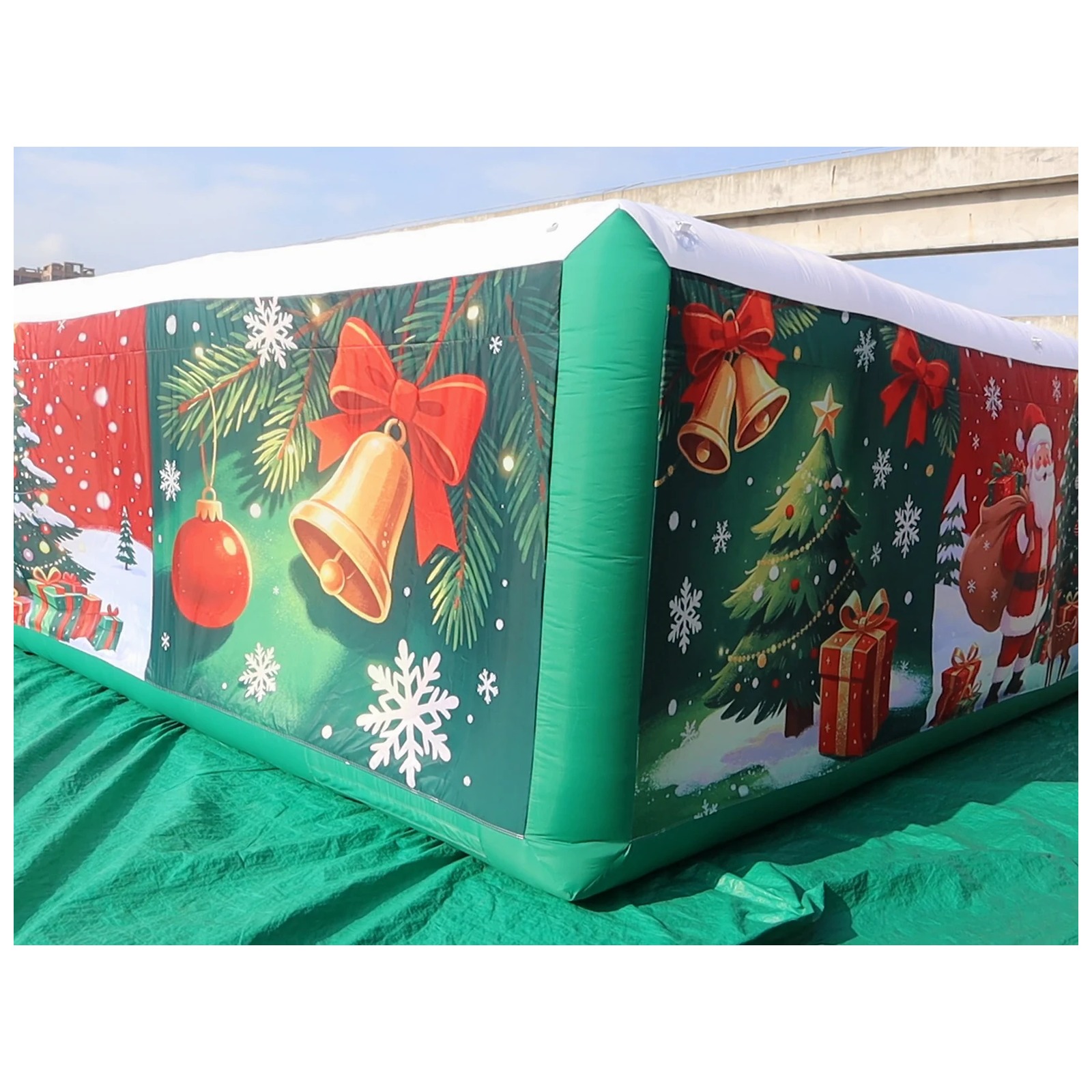 Labirinto Gonfiabile Commercia - Kids Outdoor Party Venue recensione e prezzo