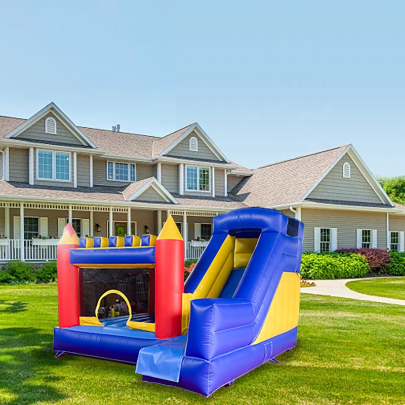 Castello Gonfiabile 4m x 4m, C - Kids Outdoor Jump House recensione e prezzo